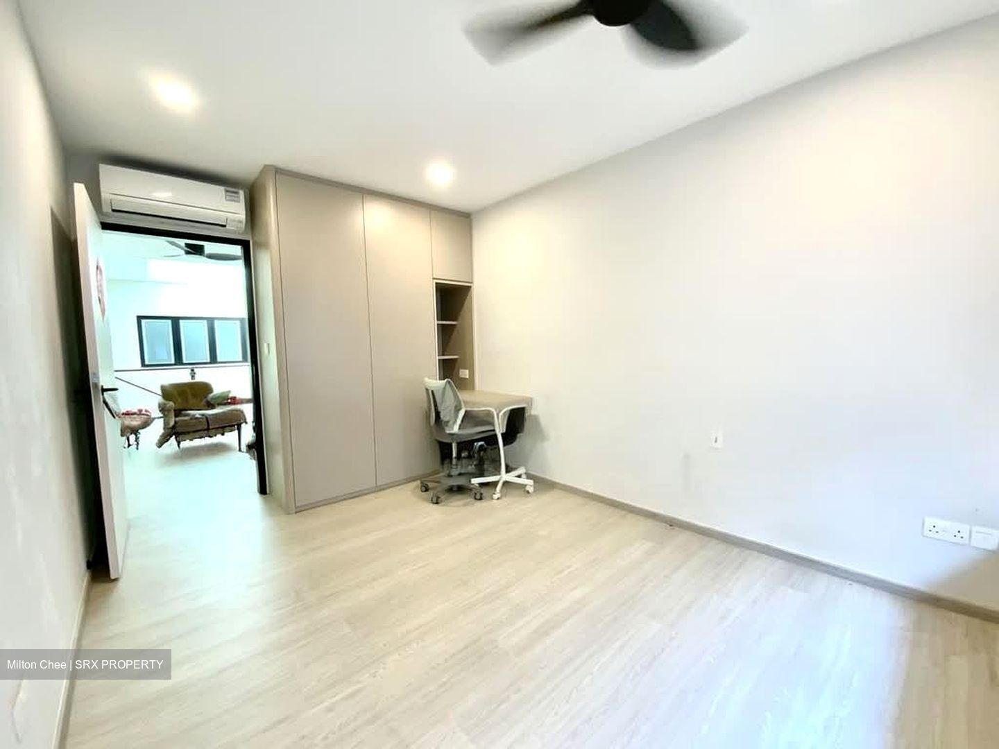 Seletar Hills Estate (D28), Terrace #596499981